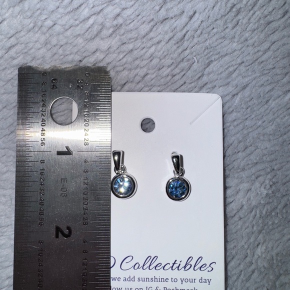 Silver Overlay Earrings Made with Swarovski Blue Crystals Hypoallergenic - Picture 4 of 4